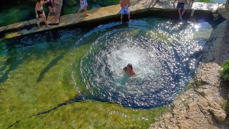 jacobs-well-125