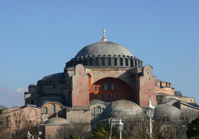 Κωνσταντινούπολη: Όσα δεν ξέρεις σαν ταξιδιώτης για την Αγία Σοφία (Photos)