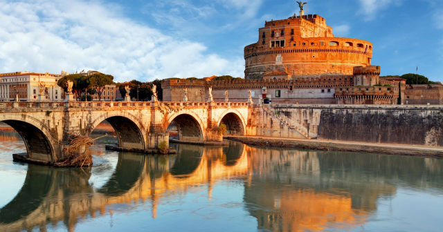 Το εντυπωσιακό κάστρο των αγγέλων στη Ρώμη