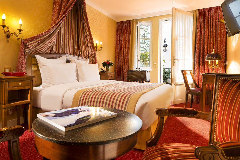 Super ΠΡΟΣΦΟΡΑ για λίγες ώρες! 4* ξενοδοχείο στο Παρίσι ρίχνει τις τιμές του... στα τάρταρα!