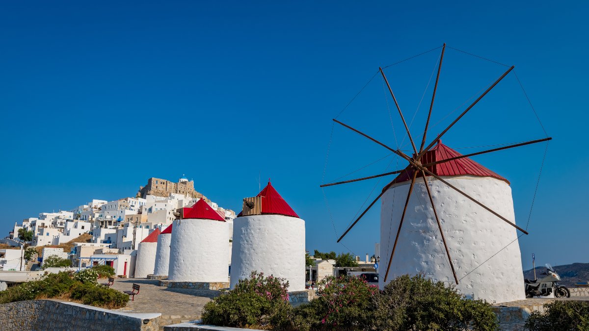 Οι βρετανικοί Times προτείνουν ως κορυφαίο φθινοπωρινό προορισμό την Ελλάδα