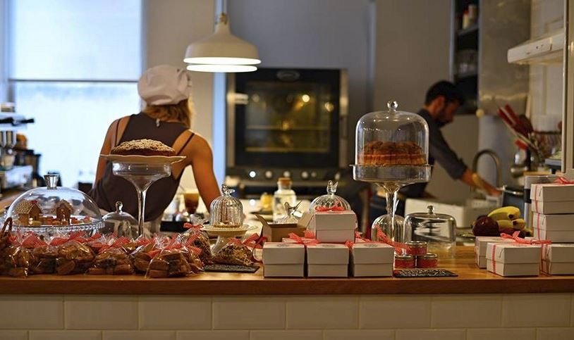 Σε αυτά τα 5 cafe στην Αθήνα θα φας τα πιο νόστιμα γλυκά!