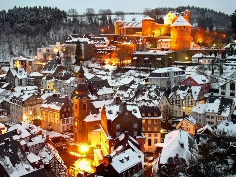 Ρομαντική απόδραση σε ένα από τα ομορφότερα κατάλευκα χωριά της Γερμανίας!