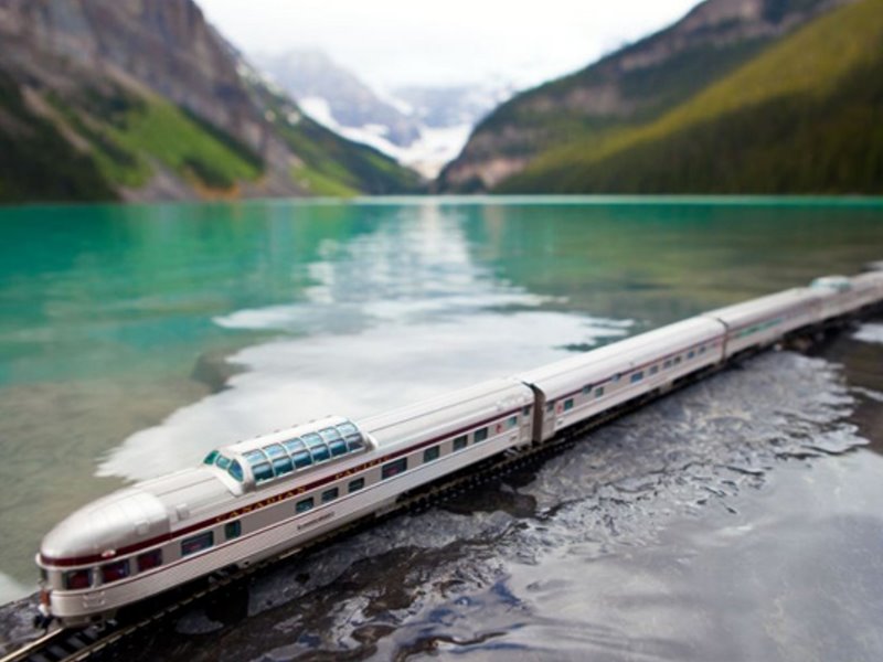 Δείτε εδώ το πιο... παράξενο τρένο του κόσμου! (photos)