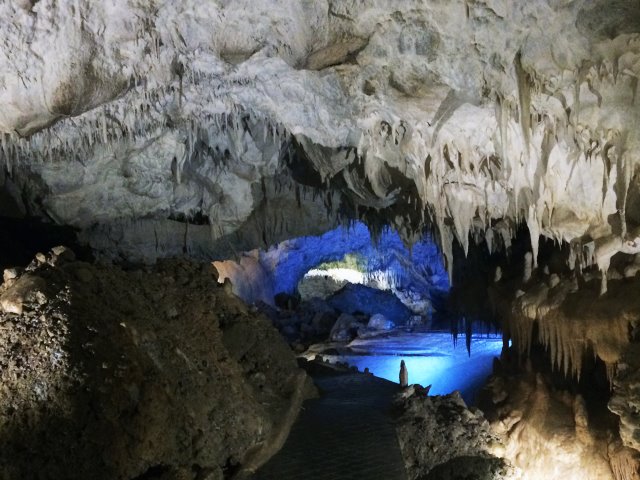 Σπήλαιο Ανεμότρυπας: Ένα συγκλονιστικό ταξίδι στα έγκατα της γης!