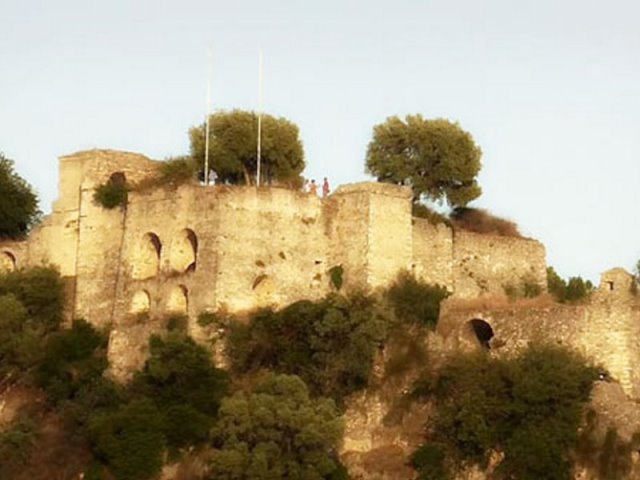 Τα 20+1 ωραιότερα κάστρα της Ελλάδας... Θαυμάστε τα!