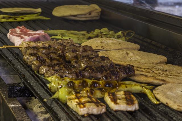 Βομβίδια, street food Θεσσαλονίκη