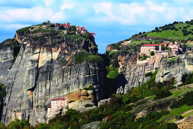 Μετέωρα μοναστήρια