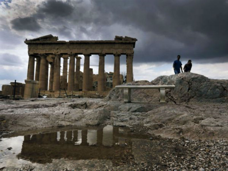 Πραγματοποιήθηκε εκκένωση της Ακρόπολης πριν λίγο! Τι συνέβη;