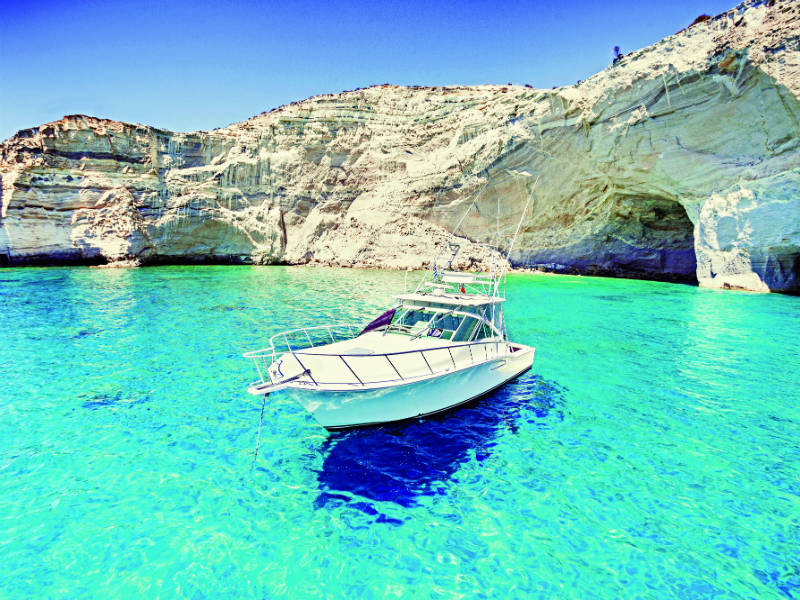 Travel+Leisure: Δύο ελληνικά νησιά στα 10 καλύτερα παγκοσμίως για διακοπές