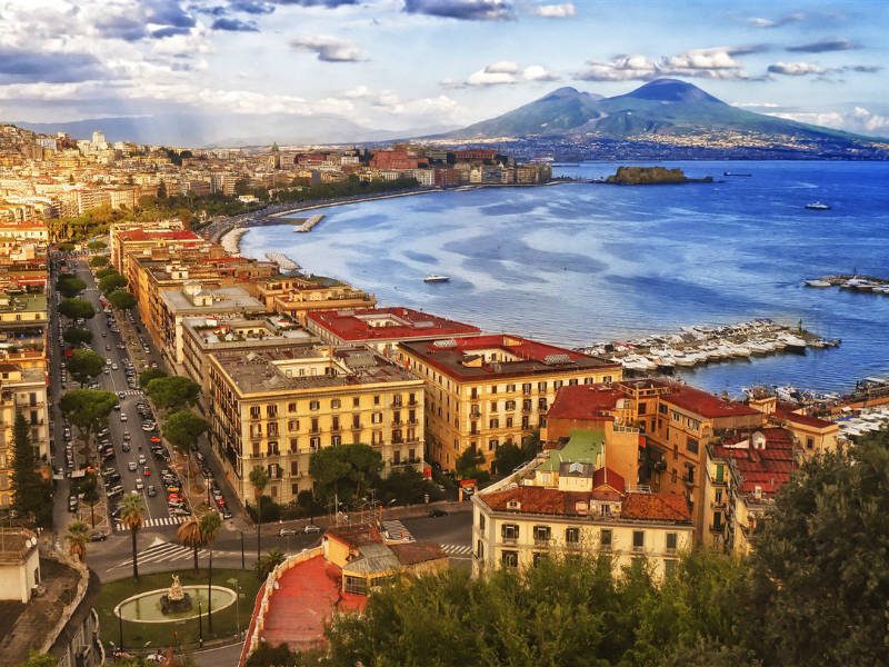 7 μοναδικά πράγματα που πρέπει να κάνεις στη Νάπολη