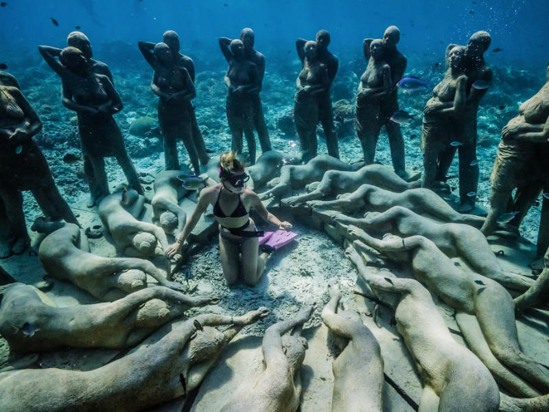 Jason deCaires Taylor Κύπρος: Στην Αγία Νάπα το πρώτο Υποβρύχιο Μουσείο της Μεσογείου