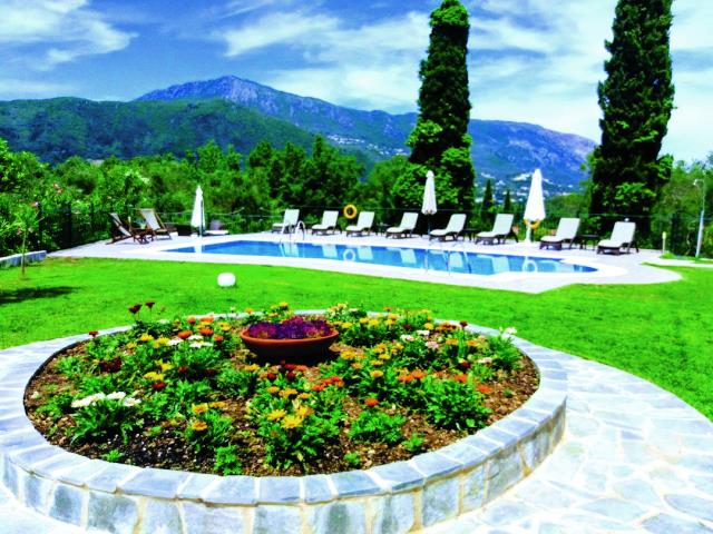 Διαμερίσματα στην Κέρκυρα