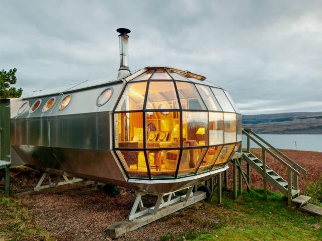 AirShip 002 Airbnb