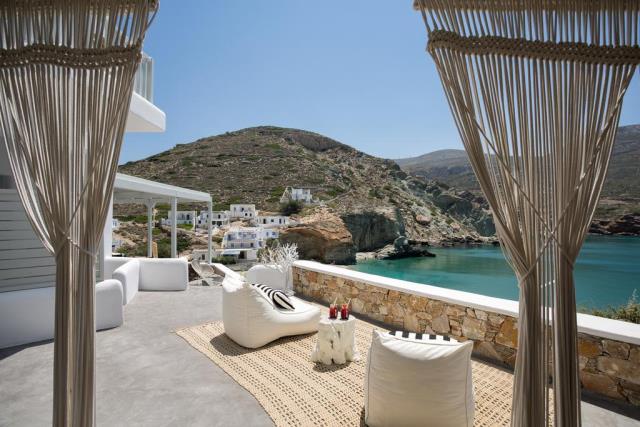 Blue Sand Boutique Hotel & Suites, Φολέγανδρος