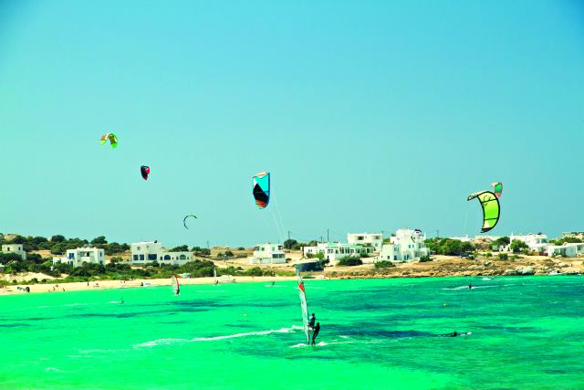 kite και wind surf Νάξος