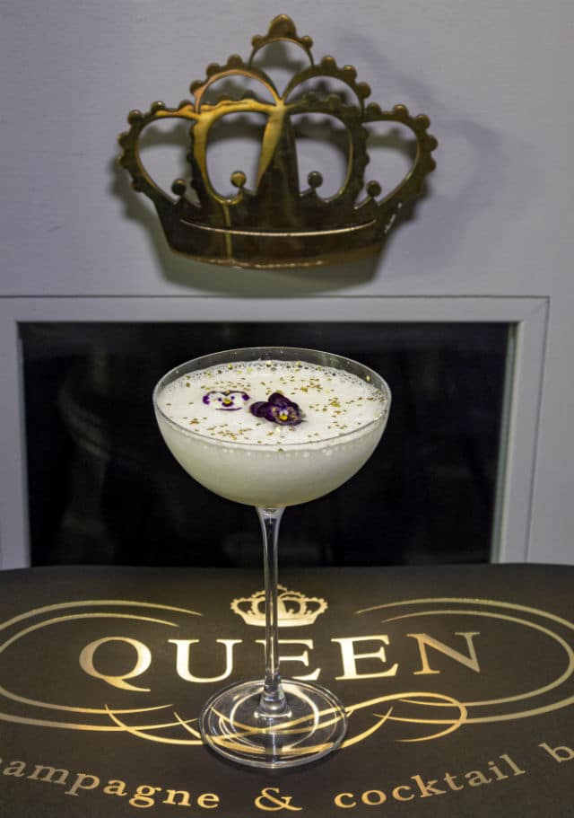 Queen of Mykonos - champagne bar