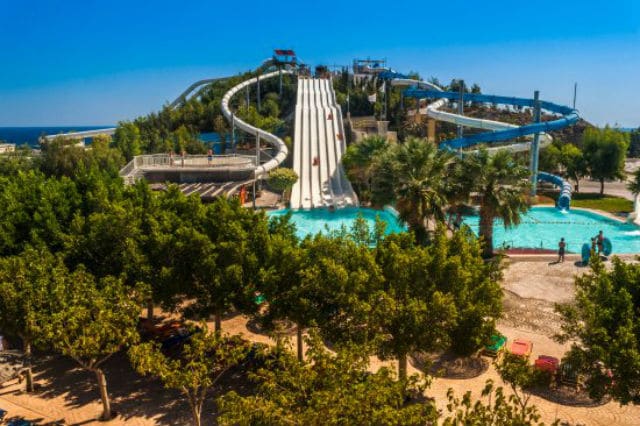 water park Φαληράκι