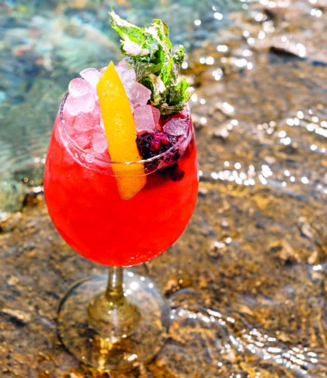 Mandraki beach resort ποτό