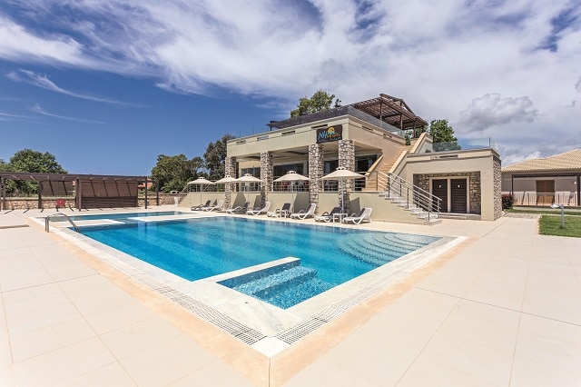 Niriides Luxury Villas Μεθώνη