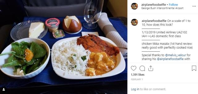 airplanefoodselfie - United Airlines