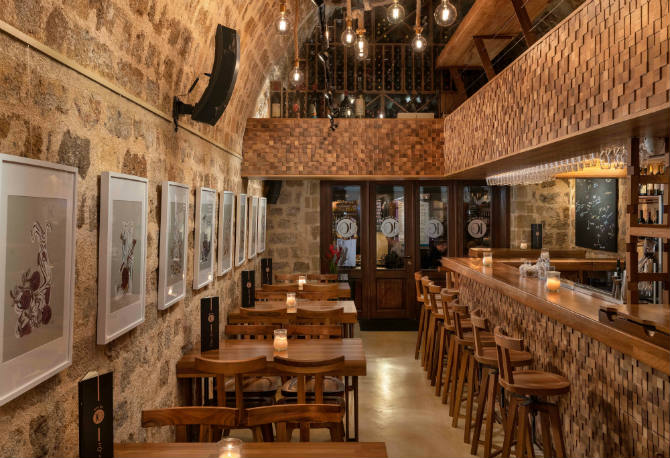 Εστιατόριο, 10GR Hotel Wine Bar