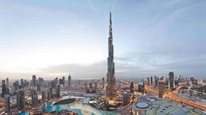 Το Burj Khalifa στο Ντουμπάι είναι το ψηλότερο κτίριο στον κόσμο