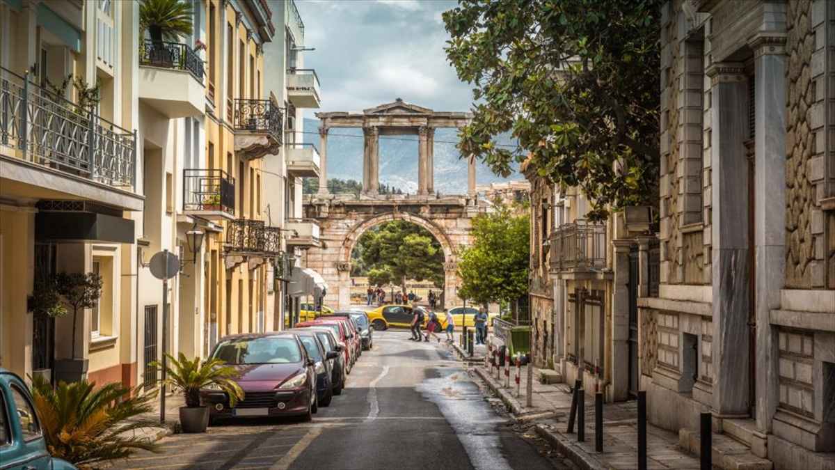 Πύλη Ολύμπιου Διός, Αθήνα