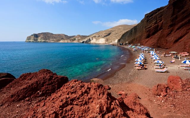 Κόκκινη Παραλία (Φανούρης) στη Σαντορίνη