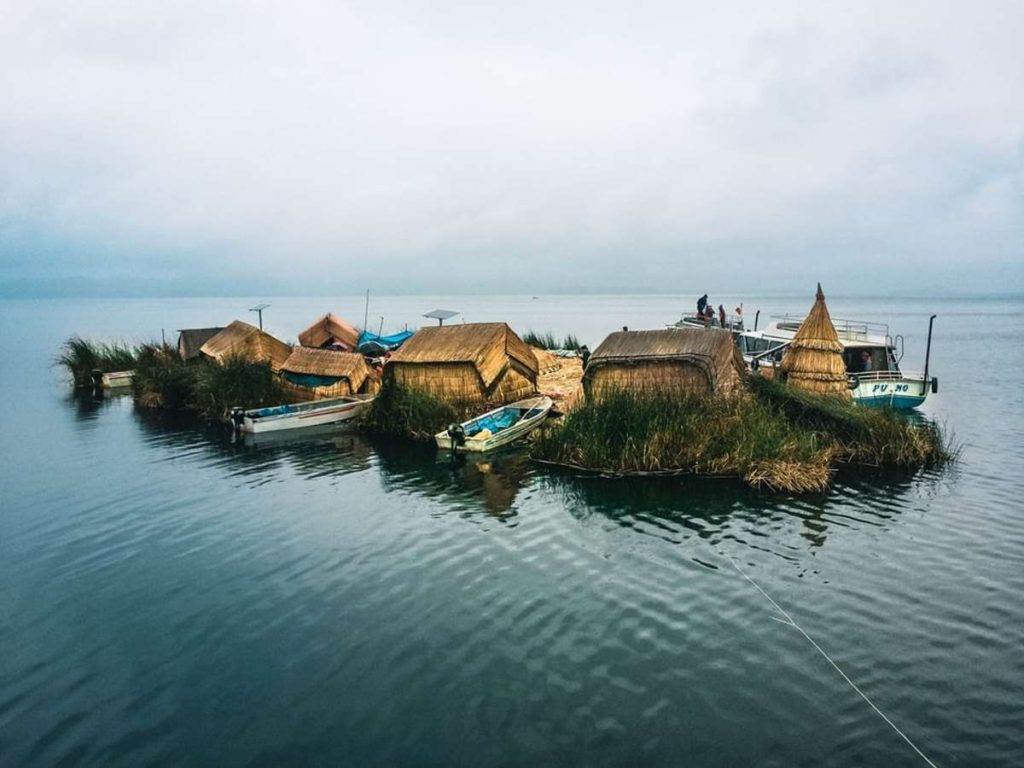 Νησιά Uros, Λίμνη Τιτικάκα, Νότιο Περού