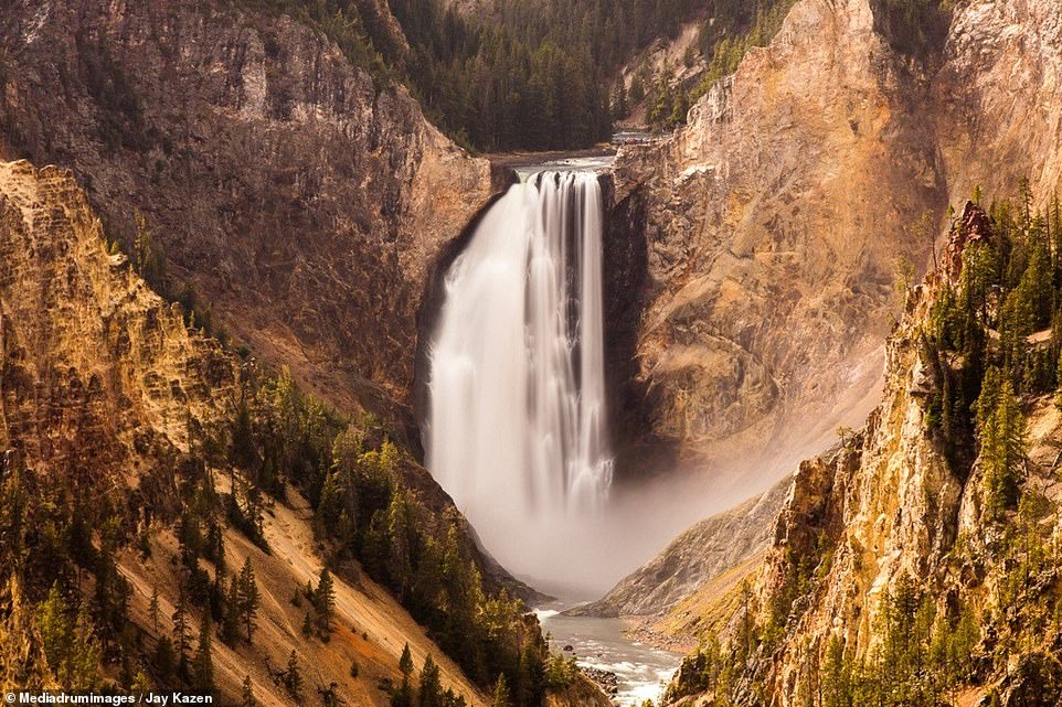 waterfall-yellowstone-national-park Waterfall Yellowstone