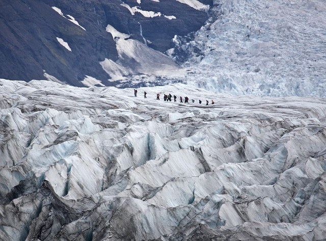 Ο παγετώνας Svinafellsjokull αποτελεί μέρος του μεγάλου παγετώνα Vatnajökull
