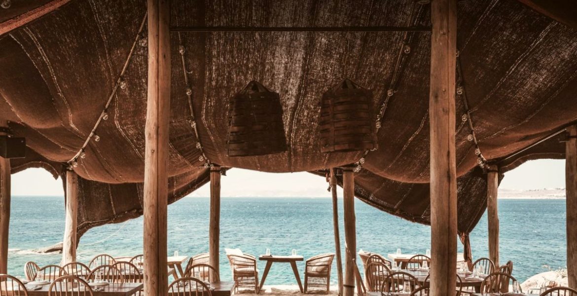 Τα καλύτερα beach bar στην Ελλάδα