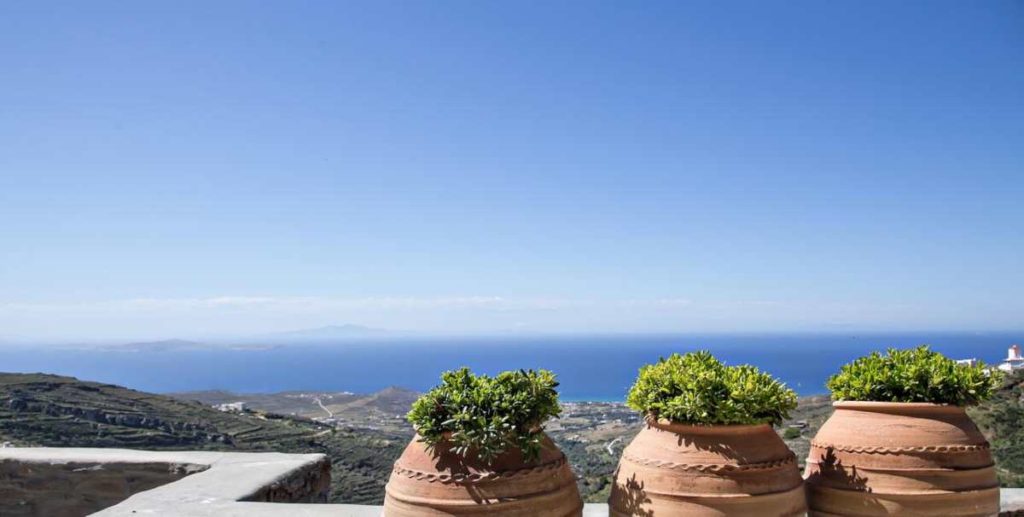 Aeolis Tinos Suites θέα θάλασσα