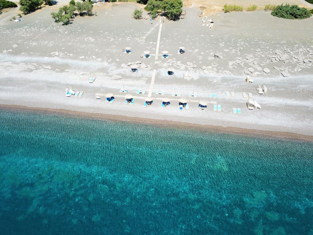 η υπέροχη παραλία του Eco Beach and Magic Garden από ψηλά