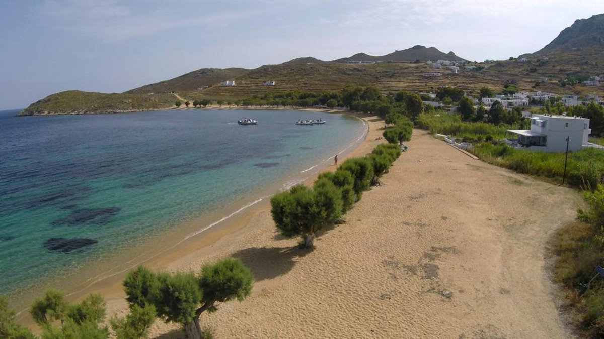 Γαλάζιο Σέριφος παραλία
