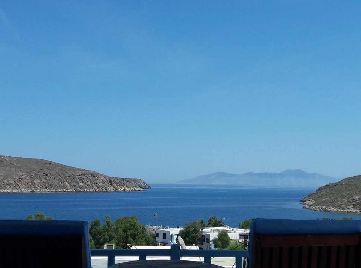 Medusa, Σέριφος, θέα από τη βεράντα