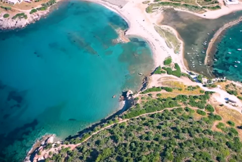 Άγιος Νικόλαος Ανάβυσσος από ψηλά