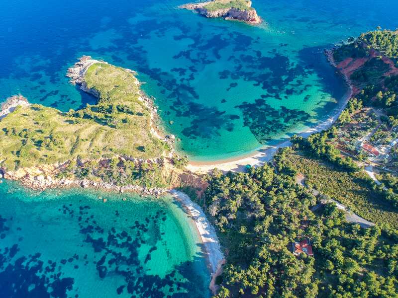 Παραλία Κοκκινόκαστρο, Αλόννησος