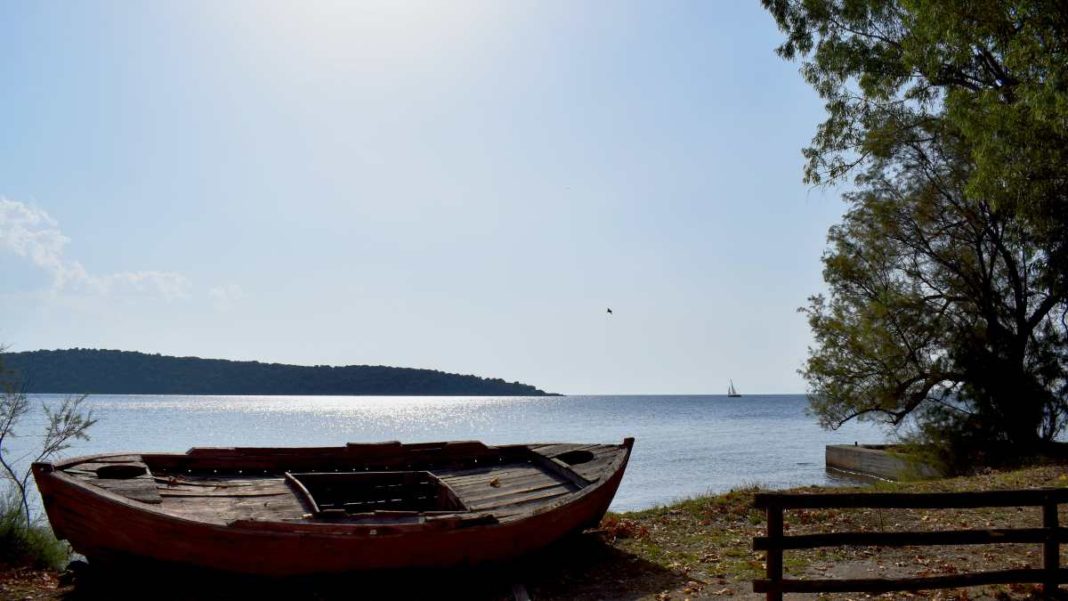 karavi-pilio (2) καϊκι, Πήλιο