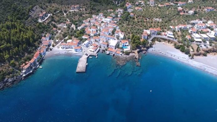 Κυπαρίσσι Λακωνίας: Ένας γραφικός παράδεισος για ήρεμες διακοπές