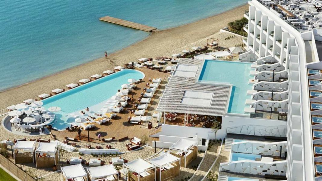 Nikki Beach Resort & Spa, Πόρτο Χέλι