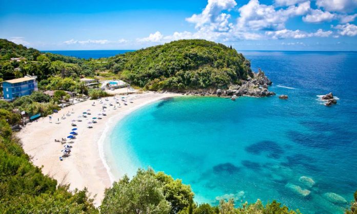 sarakiniko parga