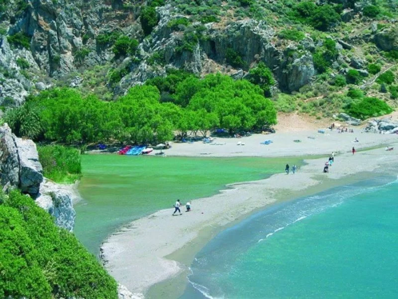 παραλια πρέβελη ποταμός και φοινικόδασος