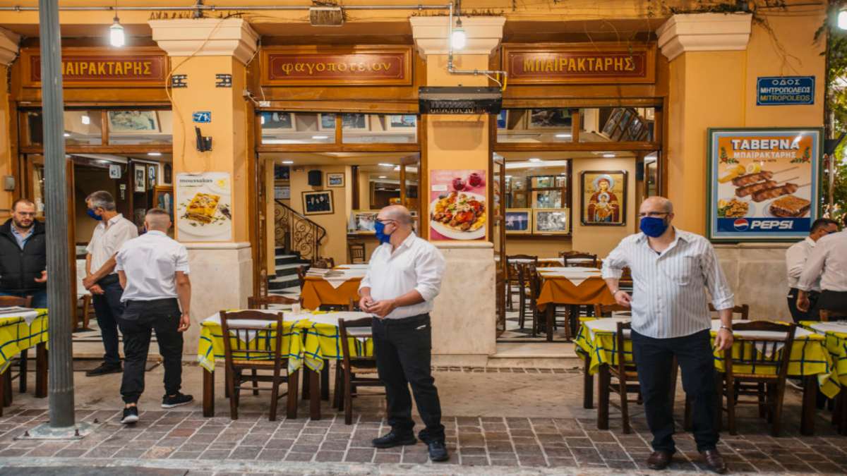 ταβέρνα Μπαϊρακτάρης σουβλάκι