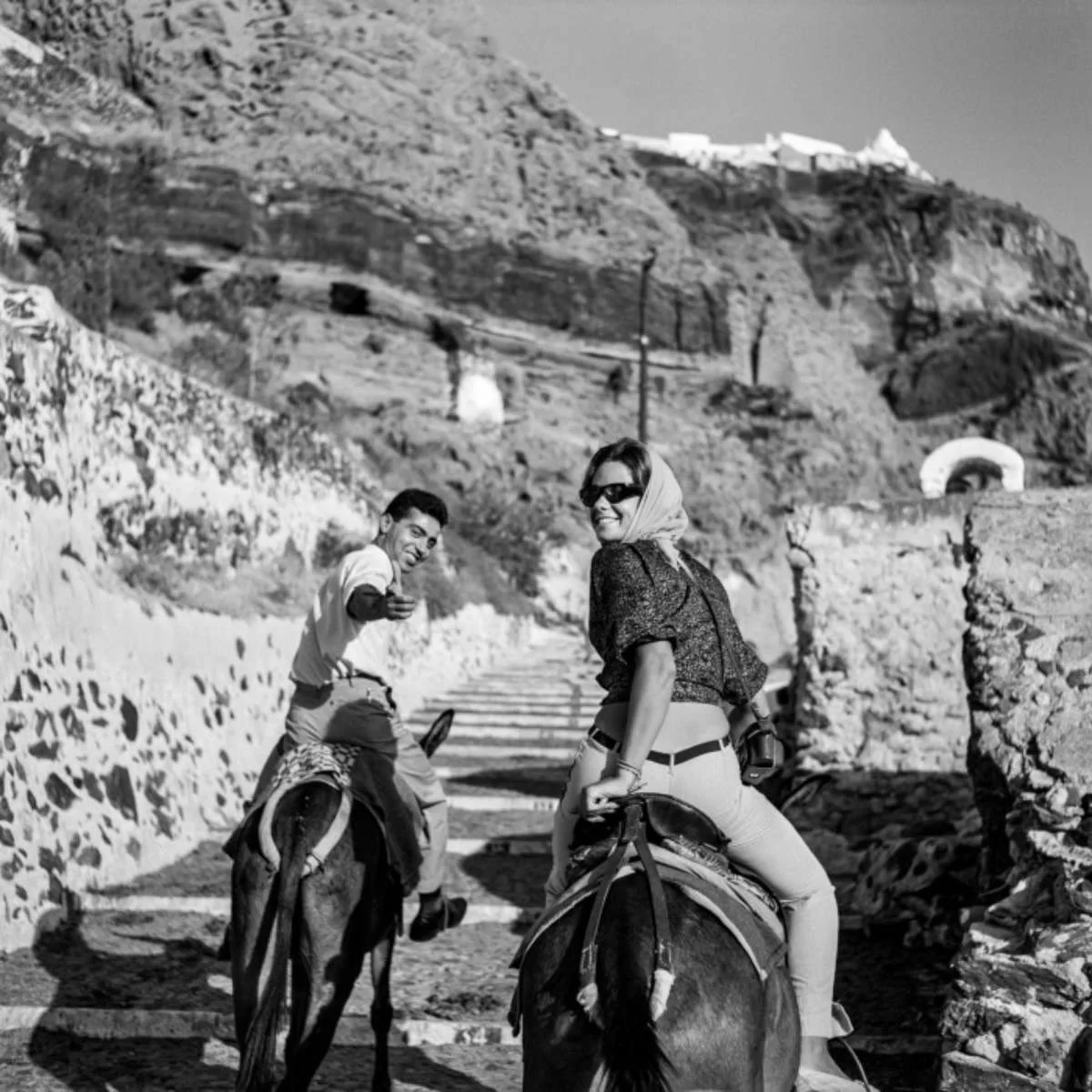 σαντορίνη 1950 μεταφορά με μουλάρια