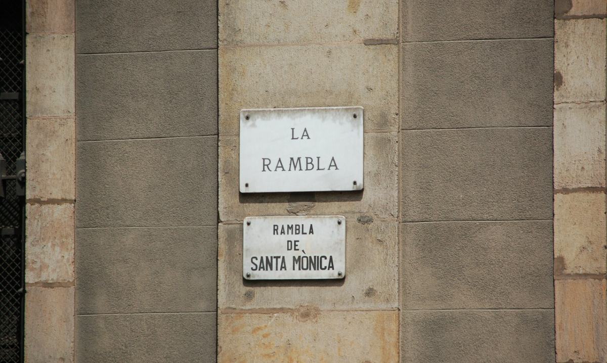 La Rambla, πινακίδα