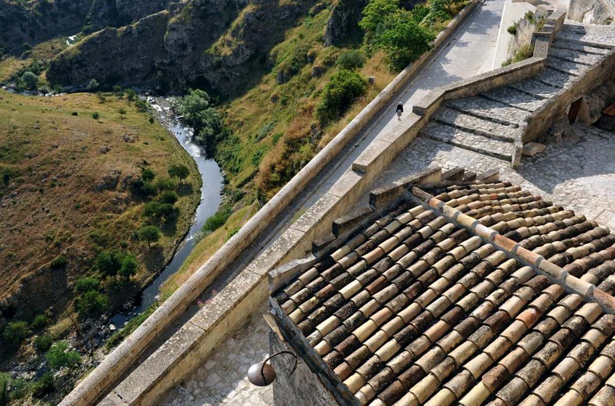 Le Grotte Della Civita, θέα στη Ματέρα