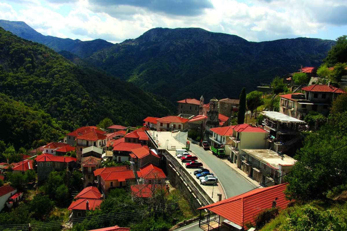 Απίστευτη θέα στα  Λαγκάδια, Αρκαδία