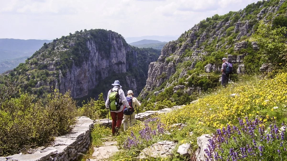 Βραδέτο μπαλκόνι Ζαγορίου Μπελόη